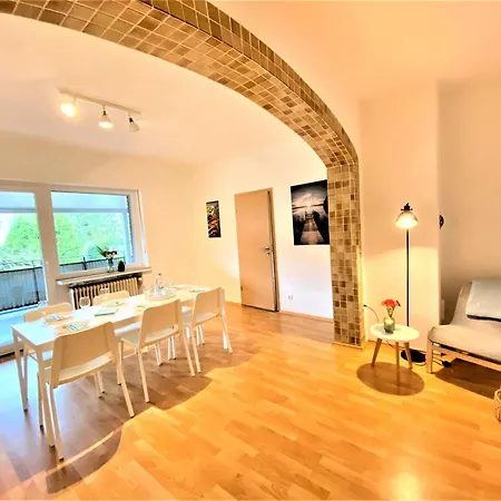 Appartement Gemuetliche Mit Balkon & Badewanne *