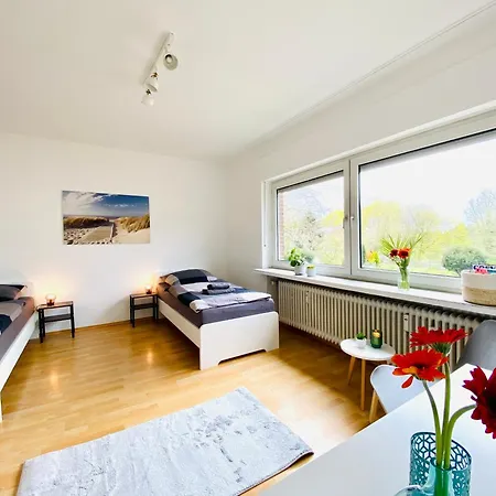 Gemuetliche Mit Balkon & Badewanne
